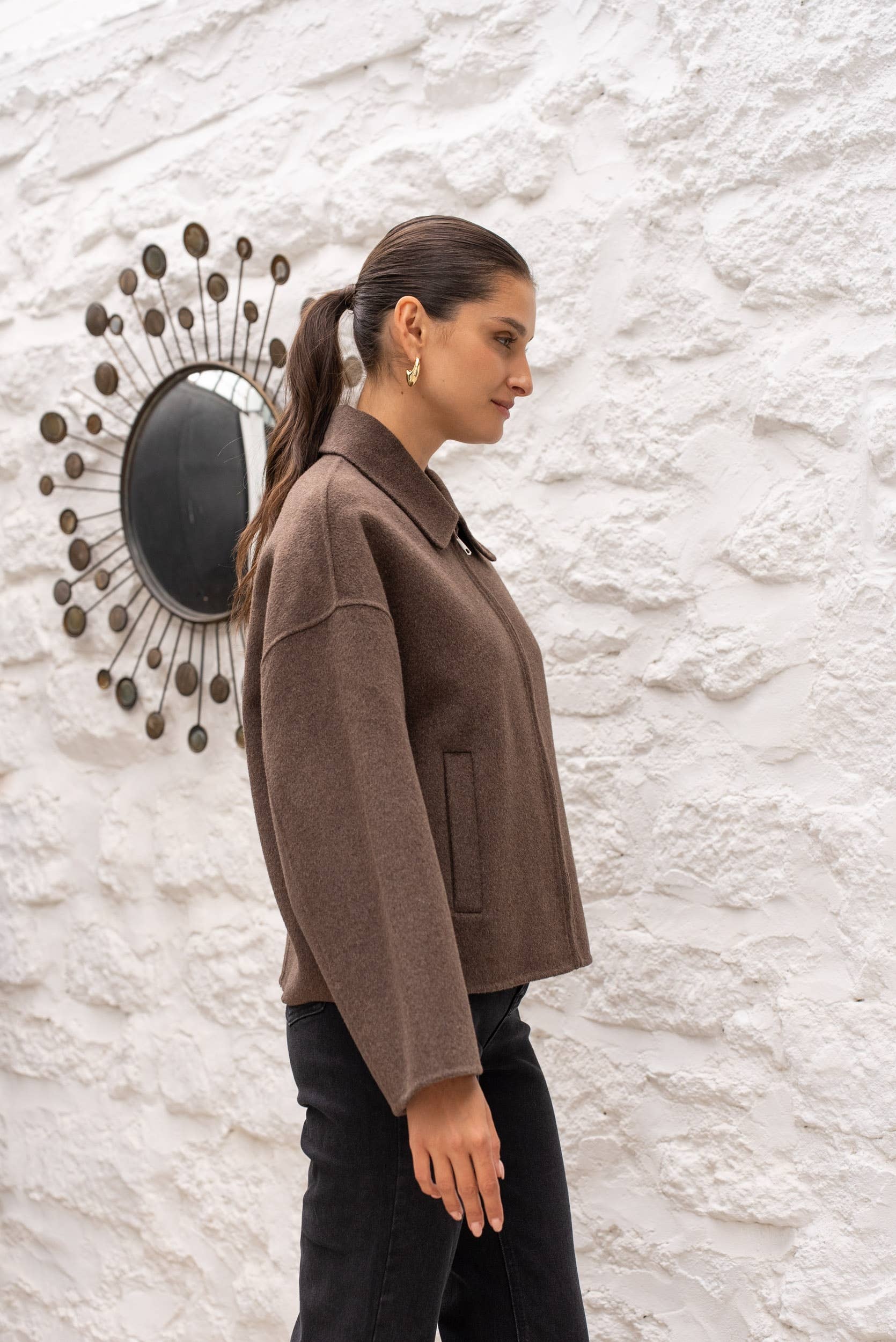 Attentif Paris - Wholesale Coat - Women's - Hand-sewn short coat in blended wool with zip closure6