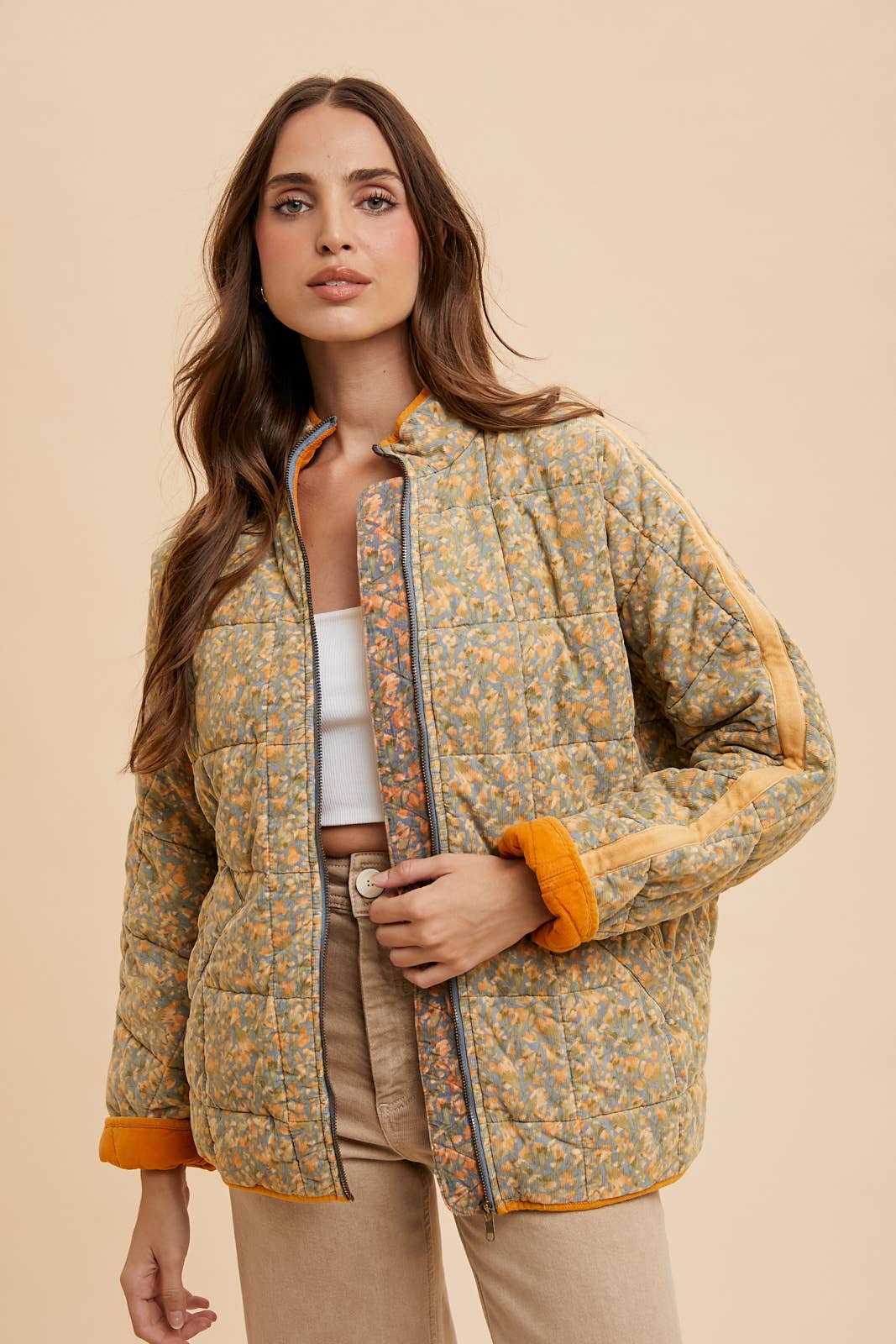 In Loom – Großhandel Pufferjacke – Damen – Steppjacke aus Cord mit Blumendruck5