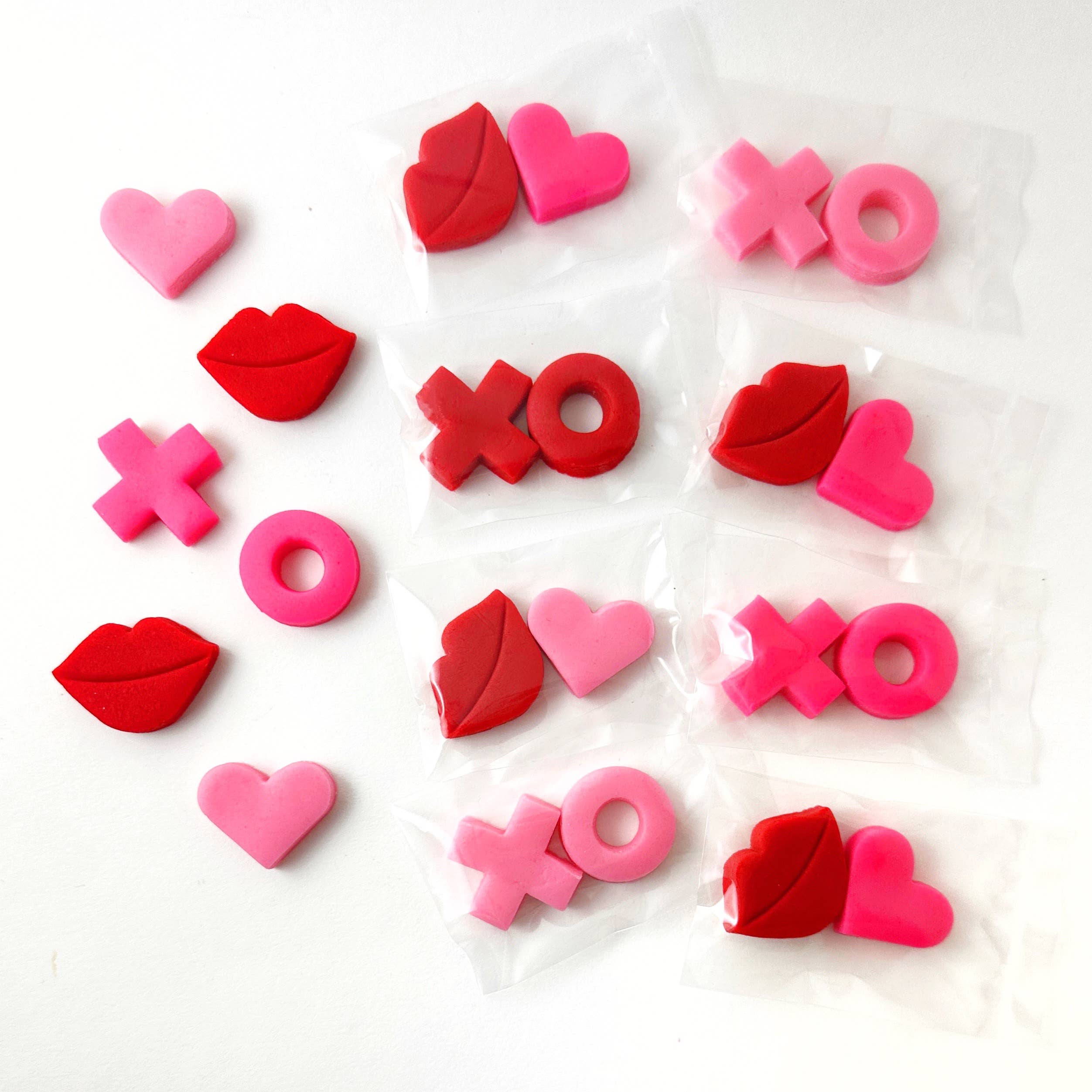 marzipops - Wholesale Zuigsnoepjes - Gourmet marsepein Valentijn lekkernij duo's - harten, lippen en XO4