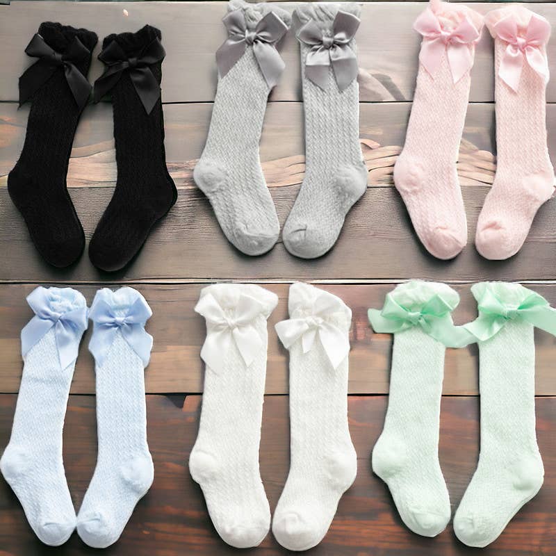 Annie & Charles - Wholesale Socks - Kids & Baby - Annie & Charles® stockings with bow9