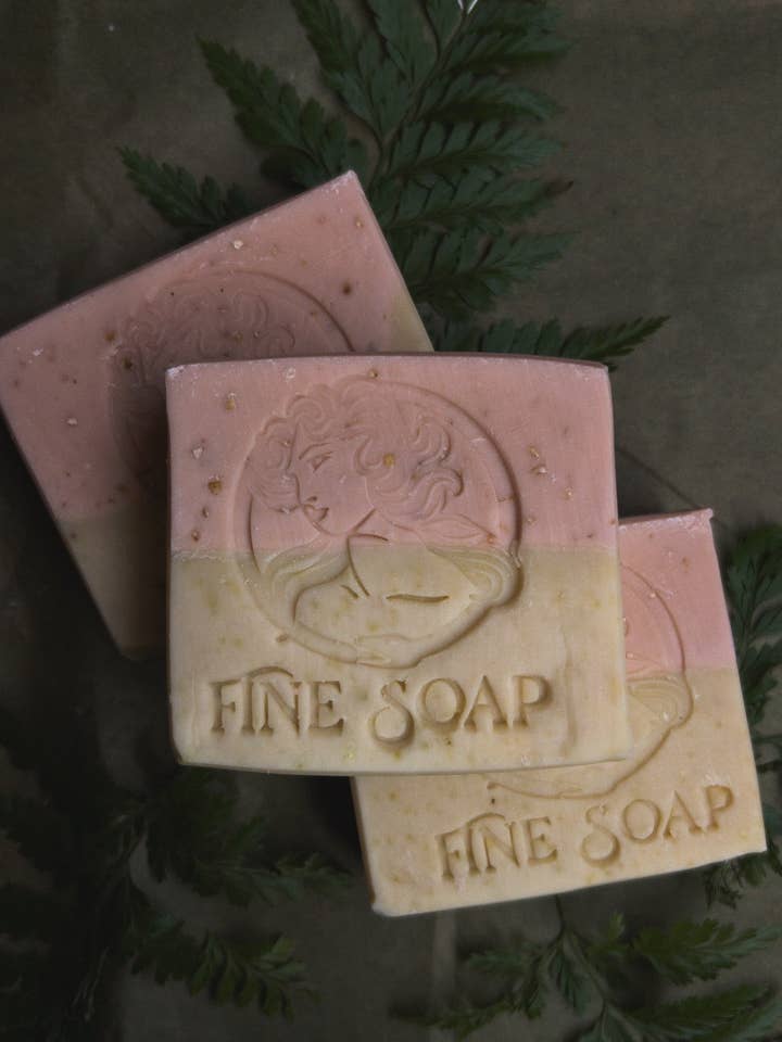 Jewelweed & Oatmeal Poison Ivy & Insect Bite Soothing Soap for wholesale by The Ash House Soap Studio