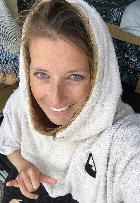 WAVE HAWAII - Wholesale Poncho - Women's - WAVE HAWAII Poncho Soul4