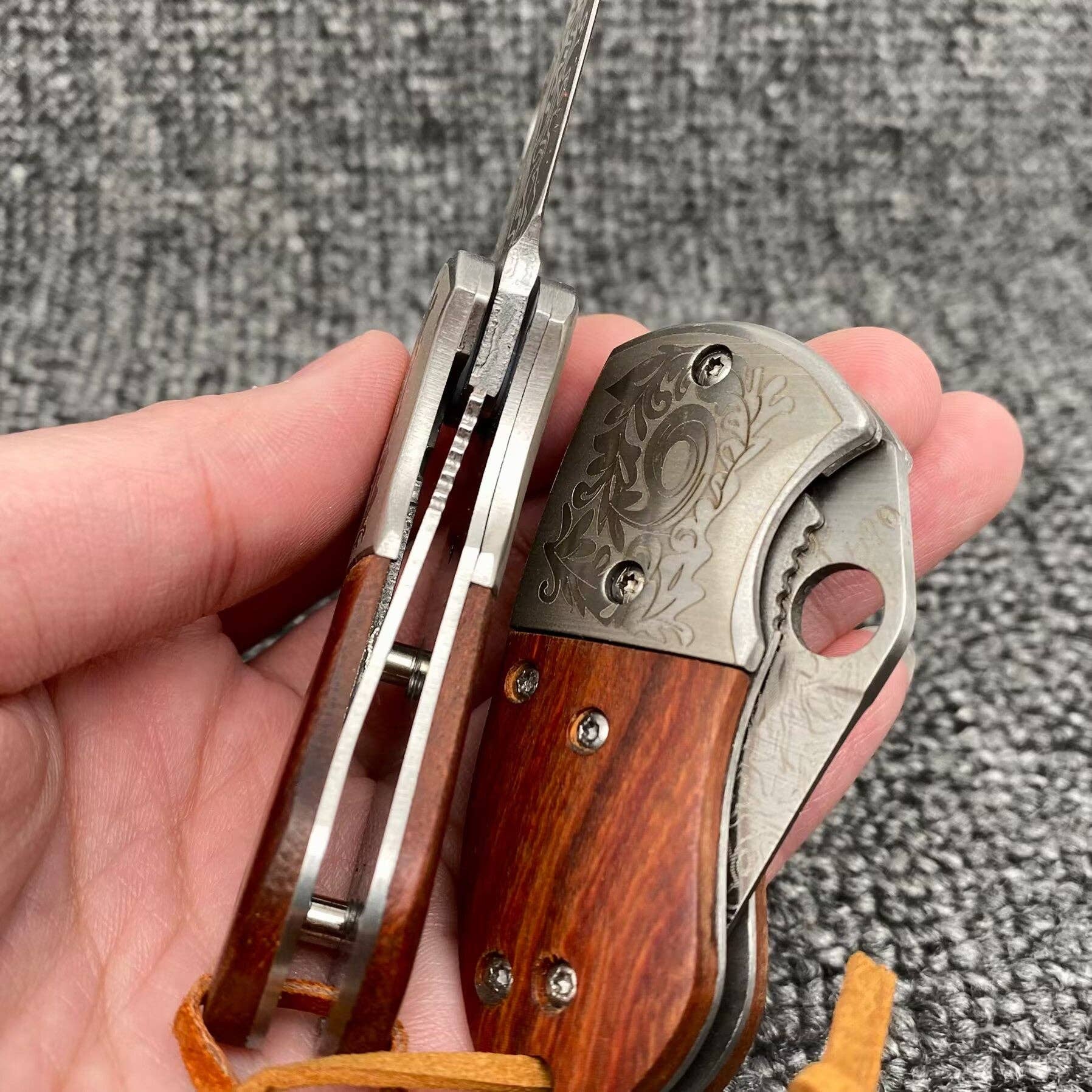 Mio Queena - Wholesale Pocket Knife/Holder - Wooden Handle Patterned Stainless Steel Foldable Knife4