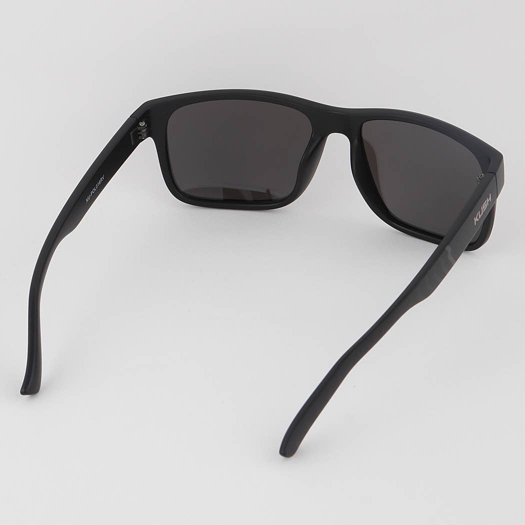 Multicolor Matte Polarized Sunglasses for wholesale on Faire3