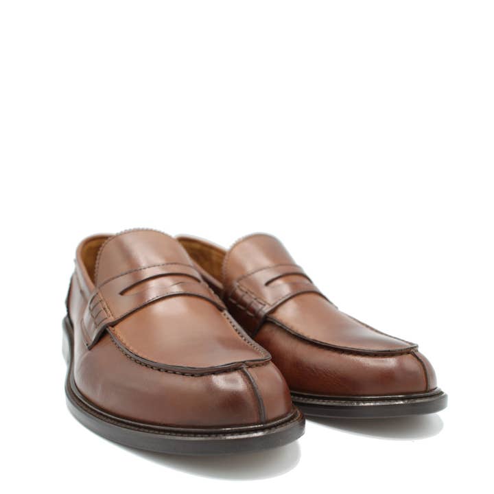 1405 LOAFER CHESTNUT LEATHER for wholesale by Saxone of Scotland