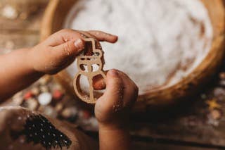 Kinfolk Pantry - Wholesale Toy Set - Kids - Christmas traditional Cutter Set - Eco Playdough Tool4