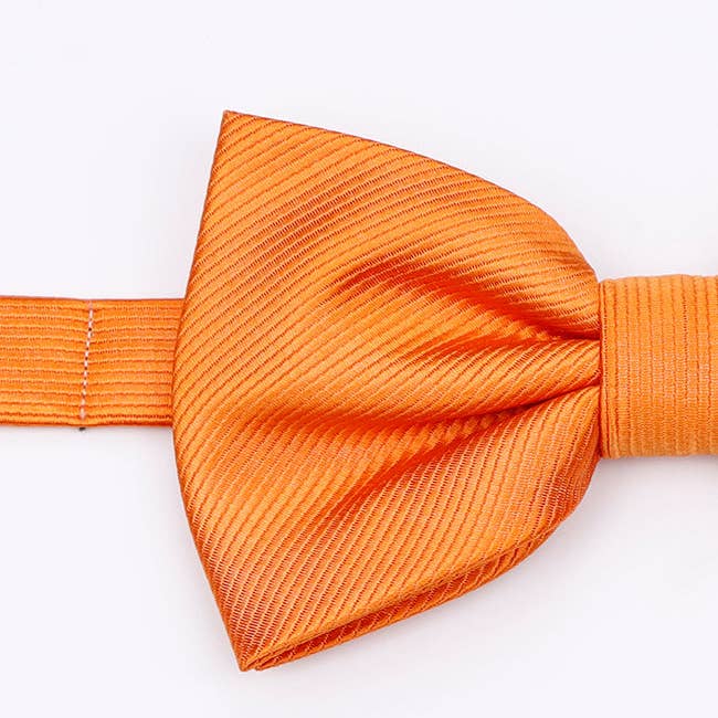 Unipap's - Wholesale Bow Tie - Men's - Men's XL Orange Bow Tie in Polyester "Lucien"2
