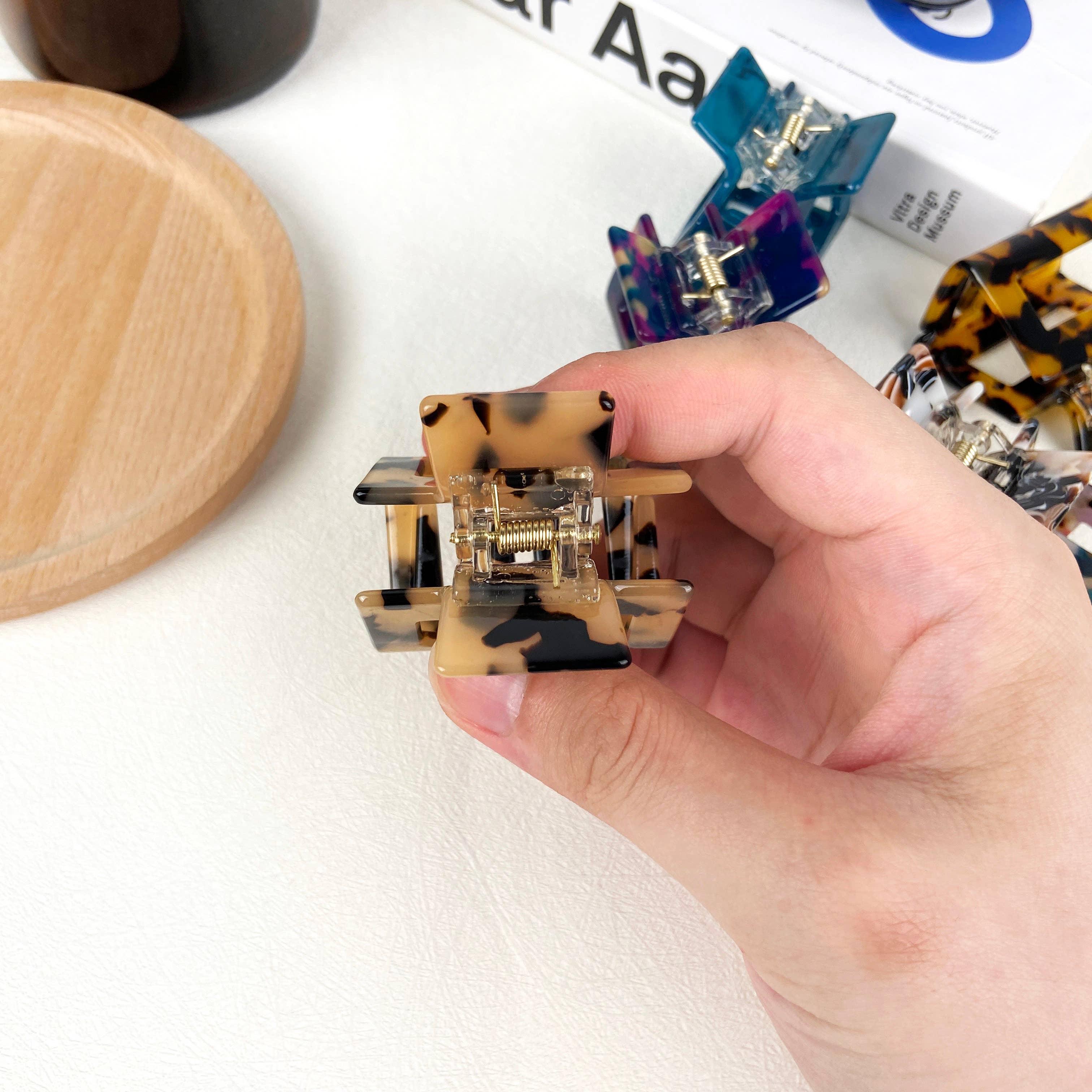 TheDivaSoap - Wholesale Hair Clip - Women's - Square Acetate Hair Clips Multicolor Small Claw Clip7