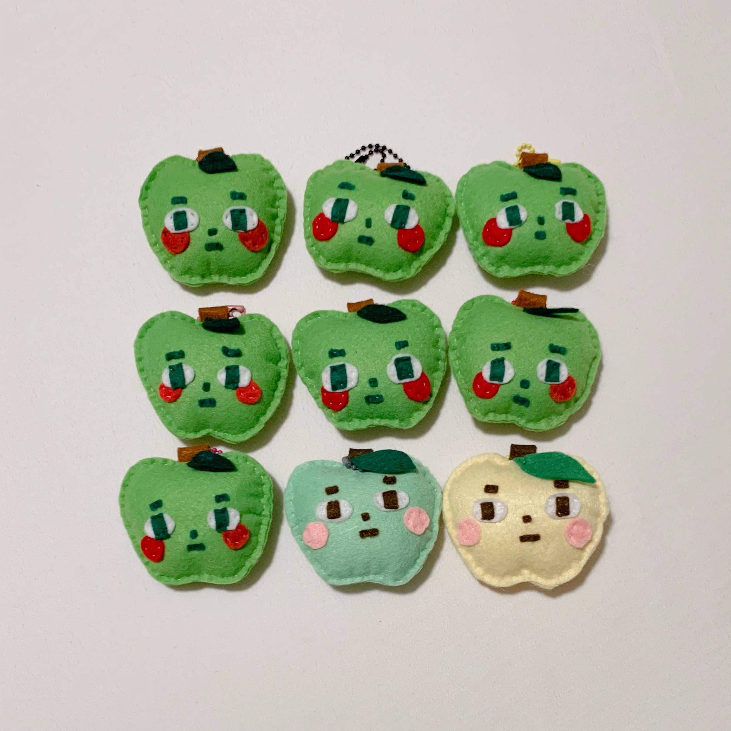 Katco Studio - Wholesale Keychain - Women's - Fruit and Vegetable Felt Keychains3