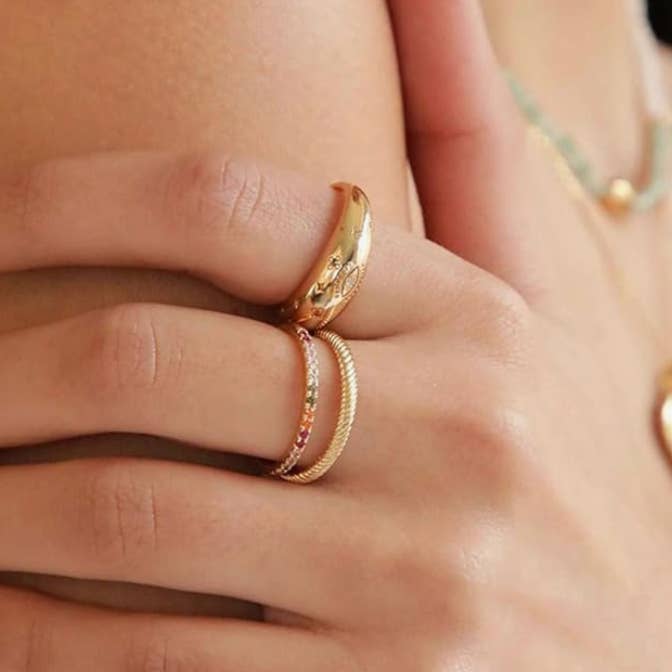 HoopLa – wholesale Band/Stackad Ring – Evil Eye Dome staplingsring - Galaxy Confettiring9