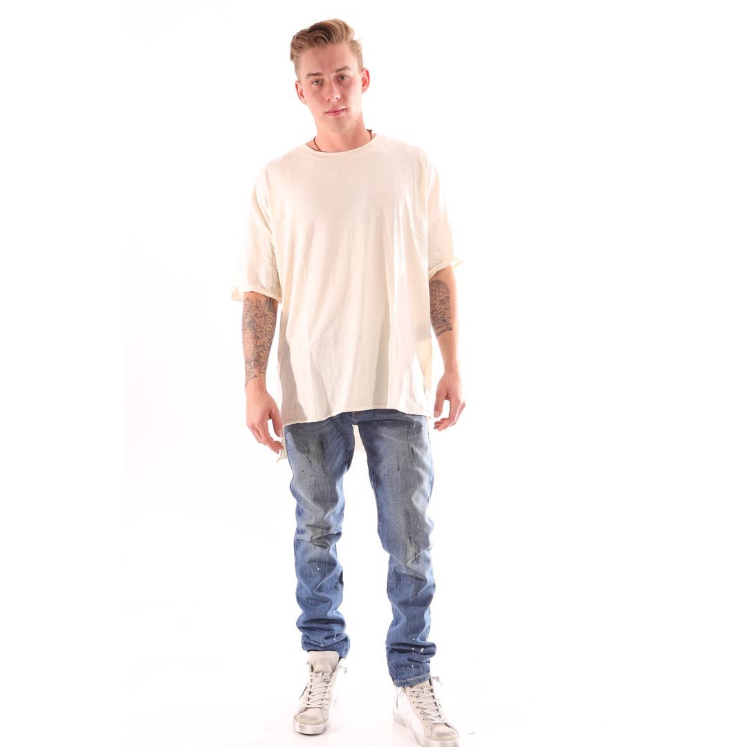 Maglietta Gen Z per la vendita all'ingrosso da parte di Thru Earth