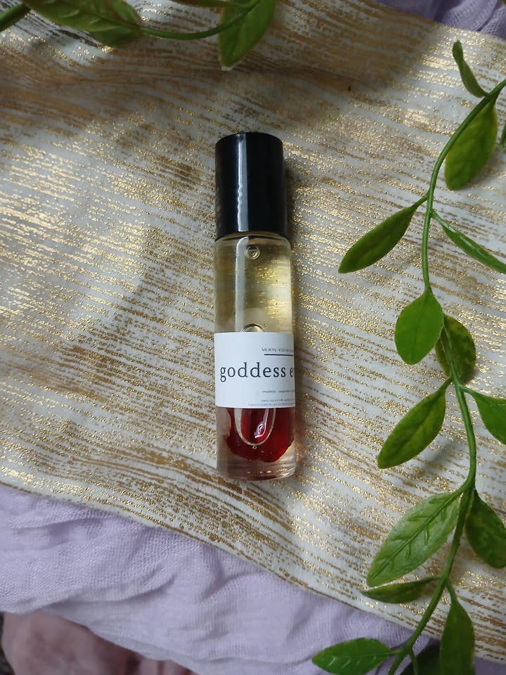 Goddess Energy Rose Quartz Jasmine Bergamot Perfume Roller for wholesale by moon and mantras