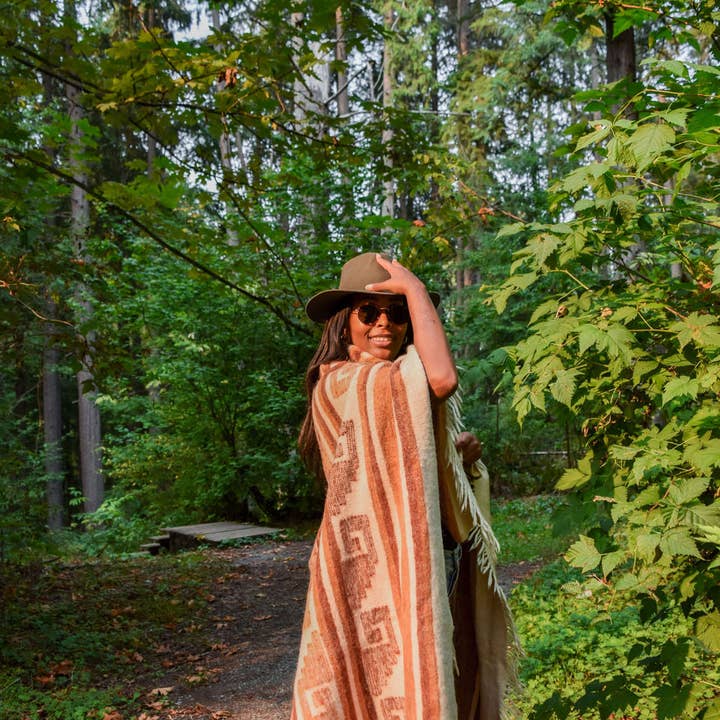 Wylde Brigade – wholesale Throw blanket – Jalapa Wool Blanket11