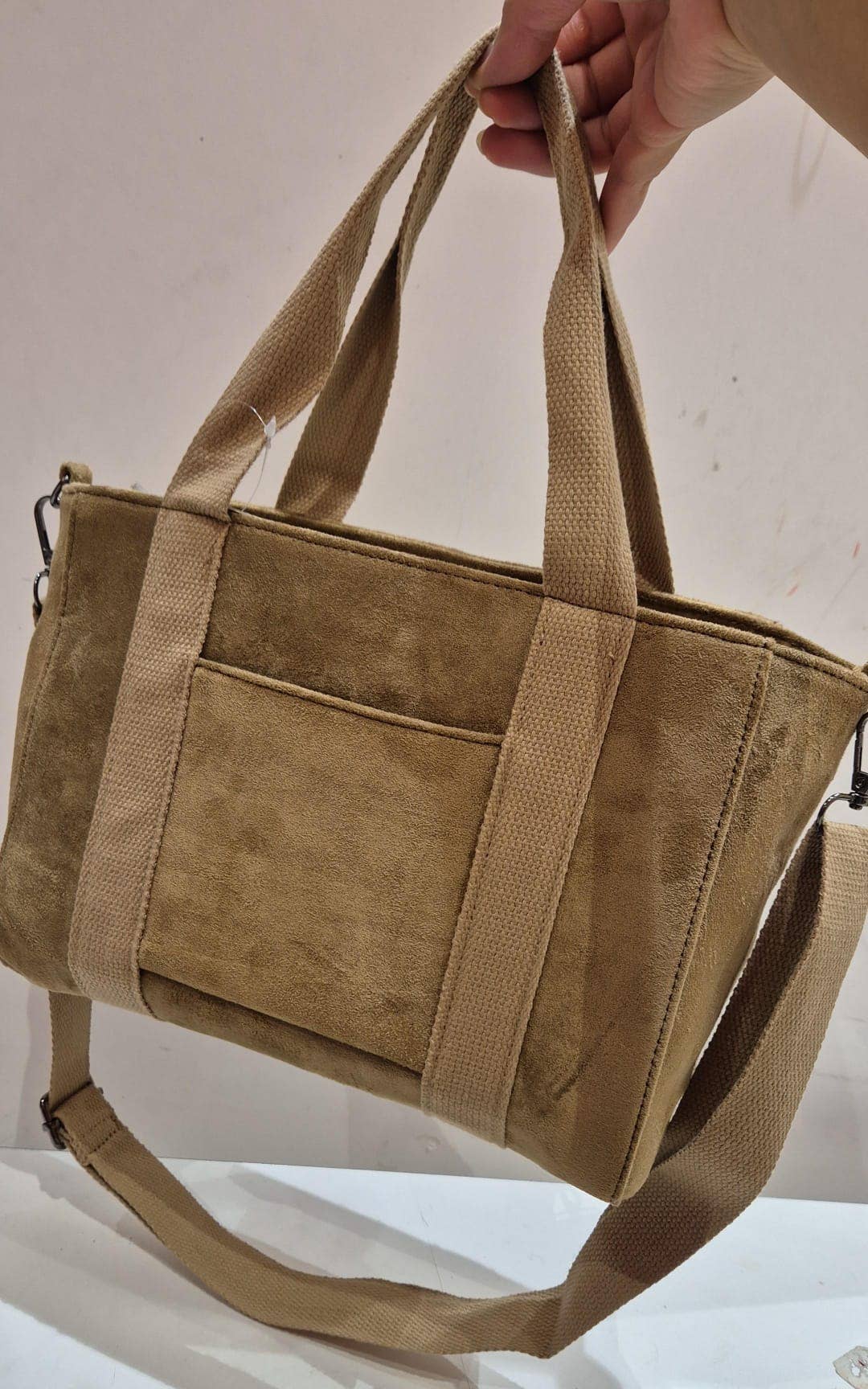 MIA LAROUGE - Wholesale Shoulder Bag - Women's - HAND BAG WITH SHOULDER STRAP. SUEDE MATERIAL.3