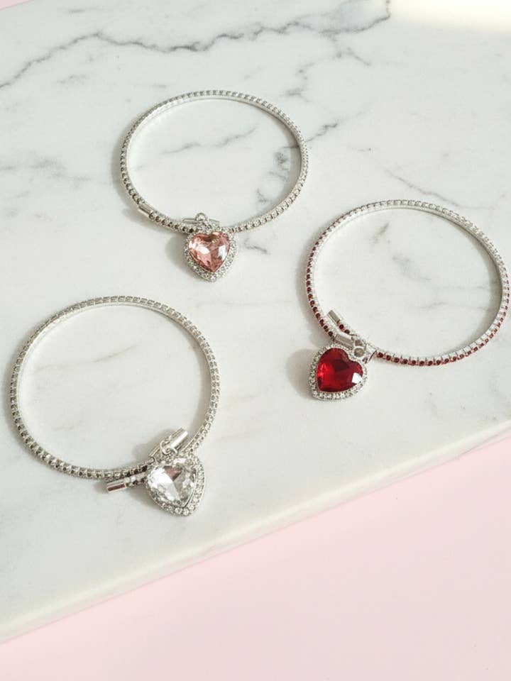 Hjertecharm med omvikling, fri størrelse, krystalmanchet for engroshandel hos Arya Jewellery Wholesale