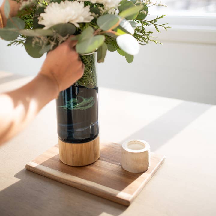 Lynn & Liana Designs - Wholesale Vase - NEW!!! Resin Accented Vase with Bamboo Base (NO TARIFFS)21