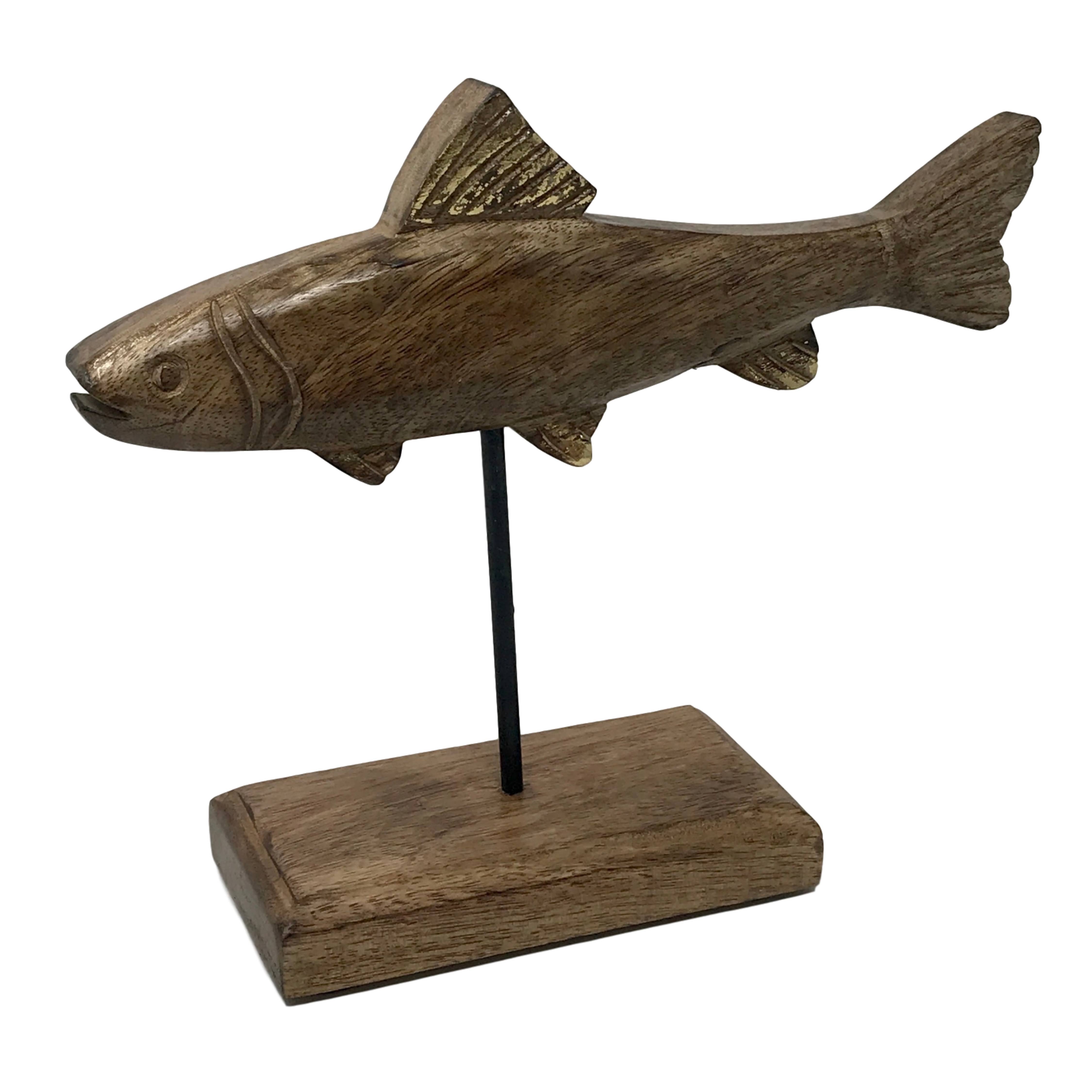 Wilco Home - Vendita all'ingrosso Decorazioni da tavolo - «Fish Tales», scultura in legno intagliato a forma di pesce di Timmy Trout su supporto7