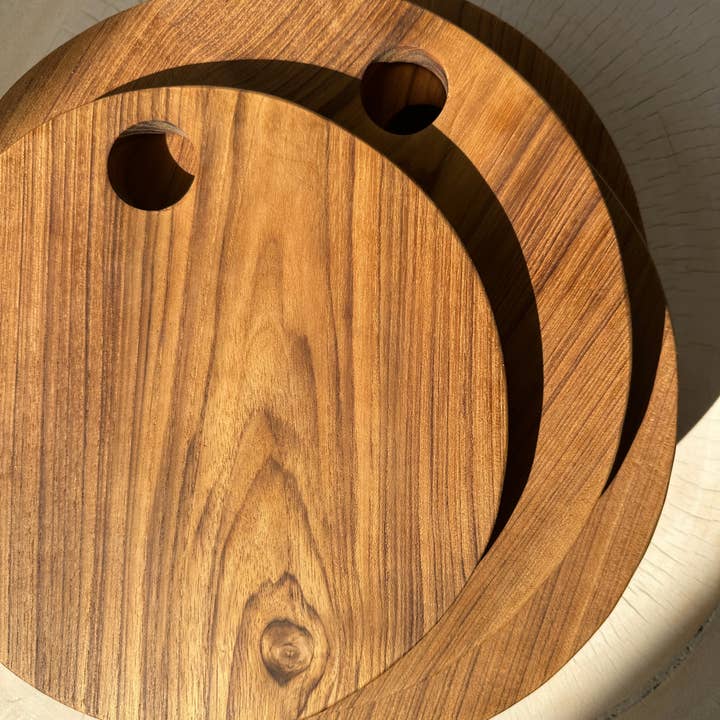 Office Objets - Wholesale Cutting Board - Monoxyle circular teak cutting board with perforations D:3050