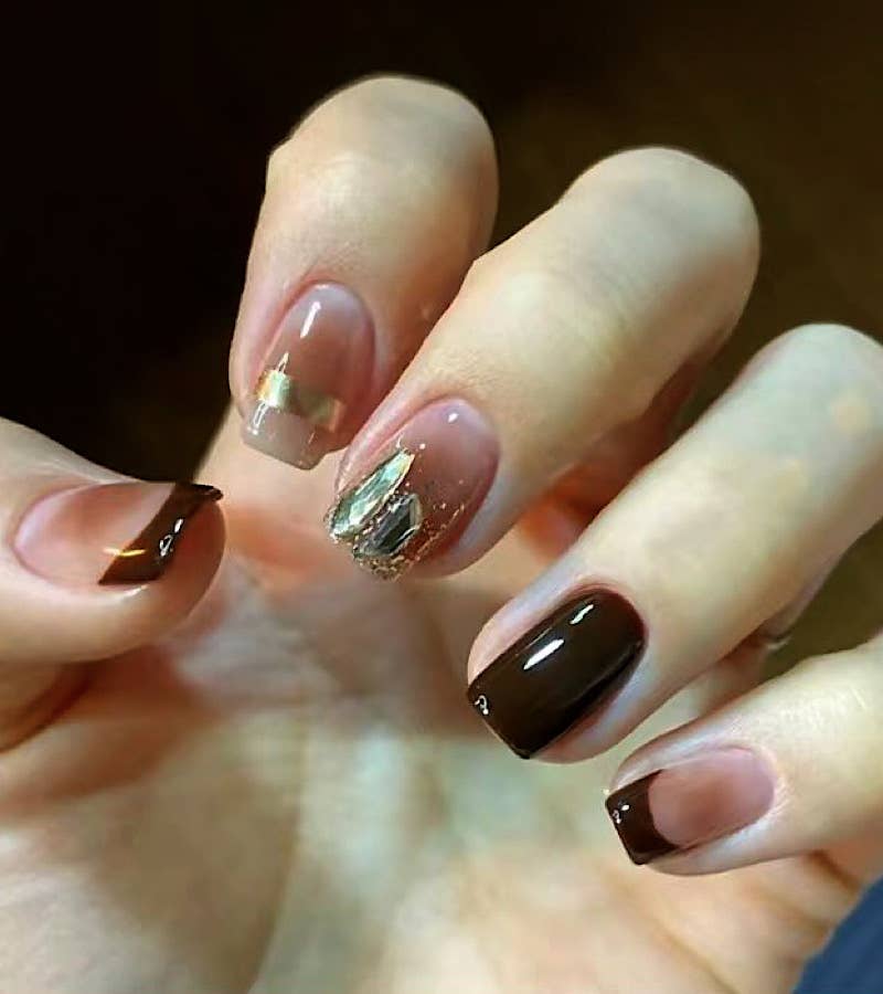 Kids Charm Online - Wholesale Press-On/Fake Nails - BEAUTIFUL WOMEN NAIL SET / 5 PIECE NAIL KIT. CHOOSE YOUR FAV7