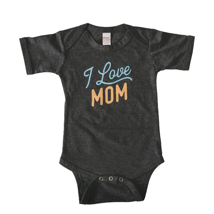 Sweetpea and Co. – wholesale Overall - Baby – I Love Mom baby onesie, mors dagspresent, babykläder
