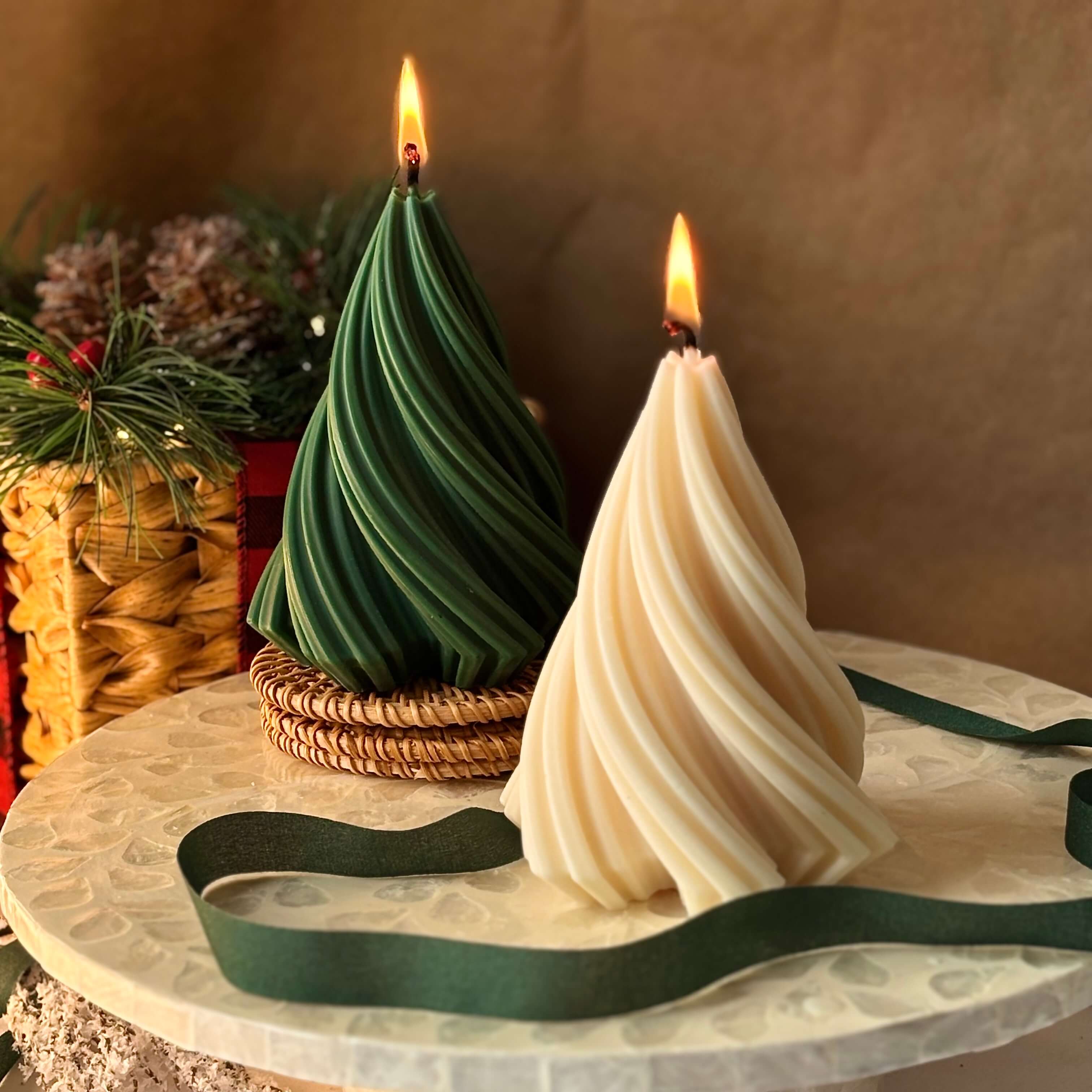 OH MY BOX - Vendita all'ingrosso Candele a colonna - Candela per Albero di Natale | Decorazione Natalizia Fatta a Mano7