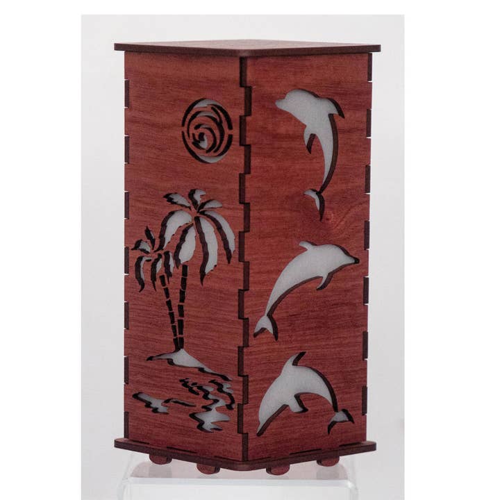 Dolphin Luminary - Holz für den Großhandel von Dee Janssen GlassWorks