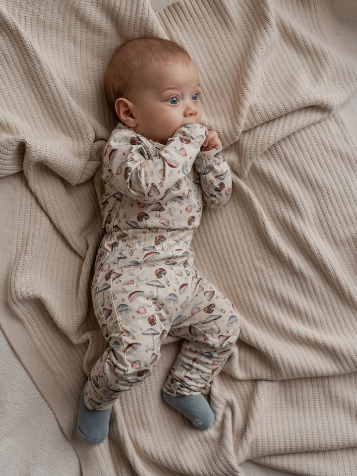 Regnfuld Mushroom leggings, baby for wholesale on Faire9