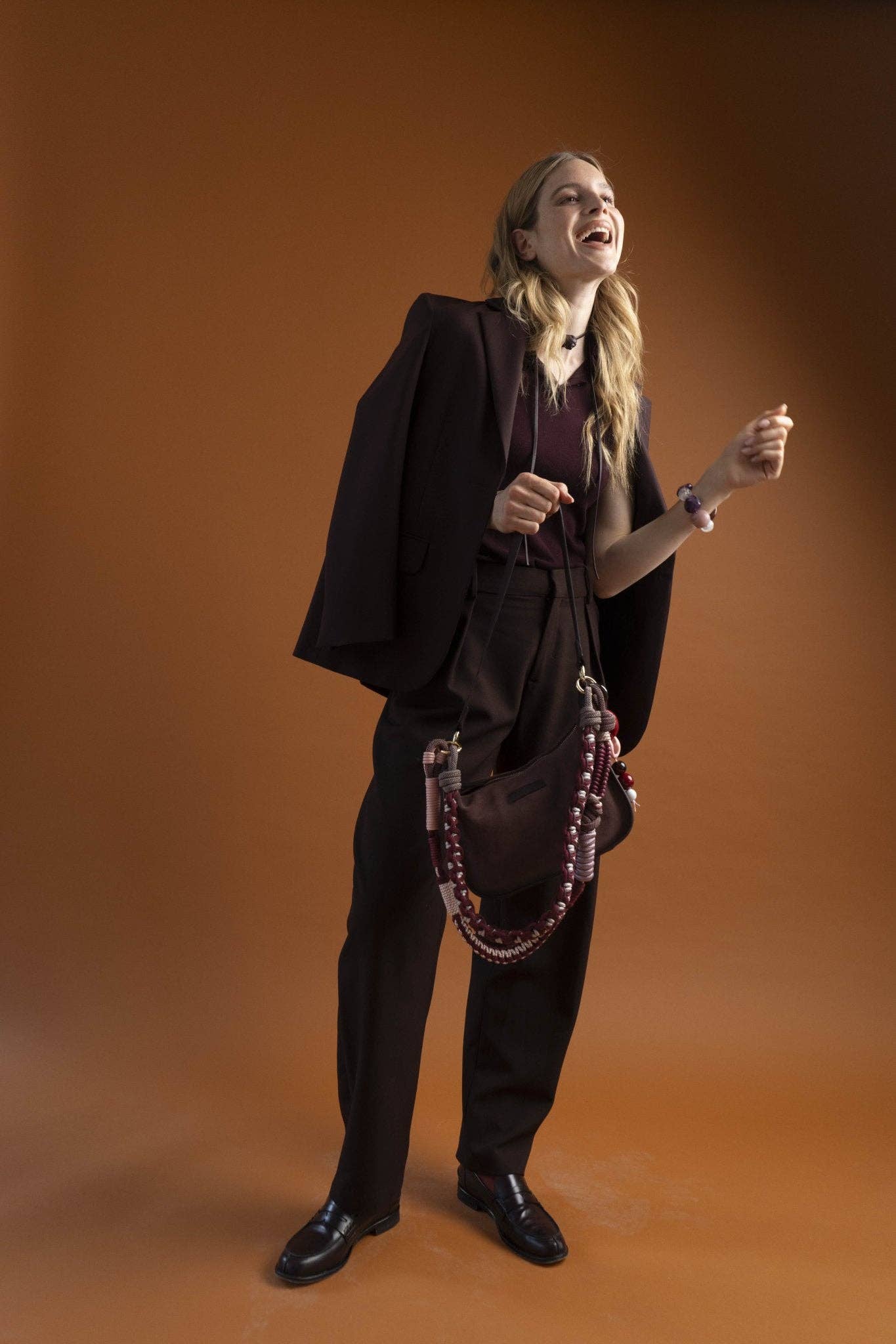 TIEFENBACHER LEHMANN - Wholesale Shoulder Bag - Women's - BRIOCHE BAG midi burgundy - light gold5