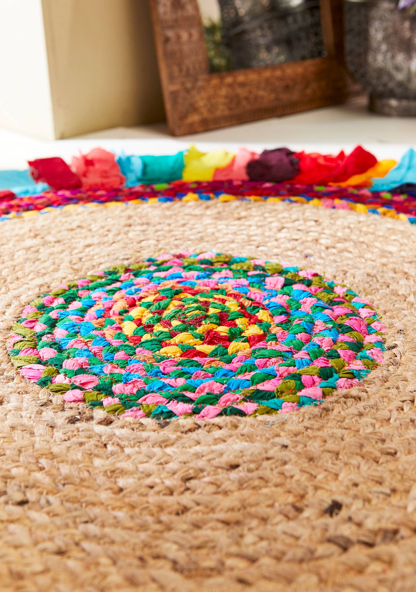 Namaste - Vendita all'ingrosso Tappeto - Tappeto intrecciato Keshar in juta/cotone riciclato con balze, 90 x 90 cm3