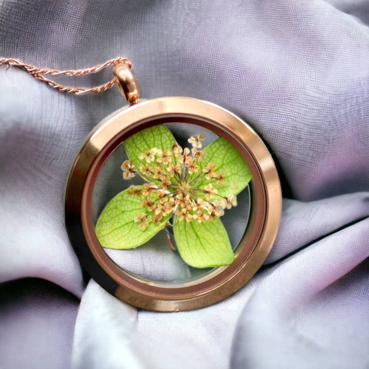 K925-66 - Catenina con medaglione a forma di foglia reale, placcata in oro rosa Sterling 925 per la vendita all'ingrosso da parte di MadamLili