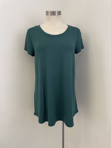 Chris & Carol Apparel – Engroshandel T-shirt – til kvinder – J413145T - Perfekt Solid Basic Tee23