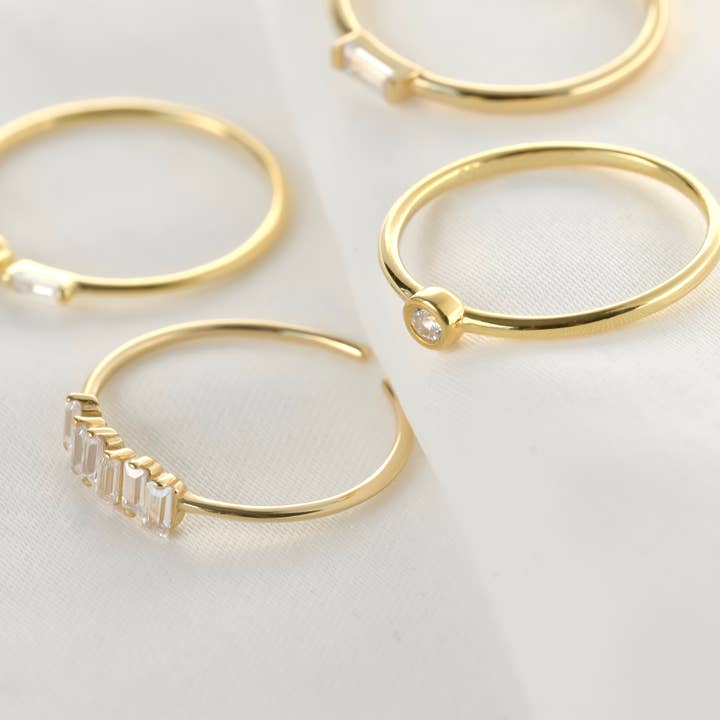 Blueyejewelry - Vente Anneau/bague à empiler - Bagues en argent 925 et diamants - Bague avec lunette - Bague baguette7