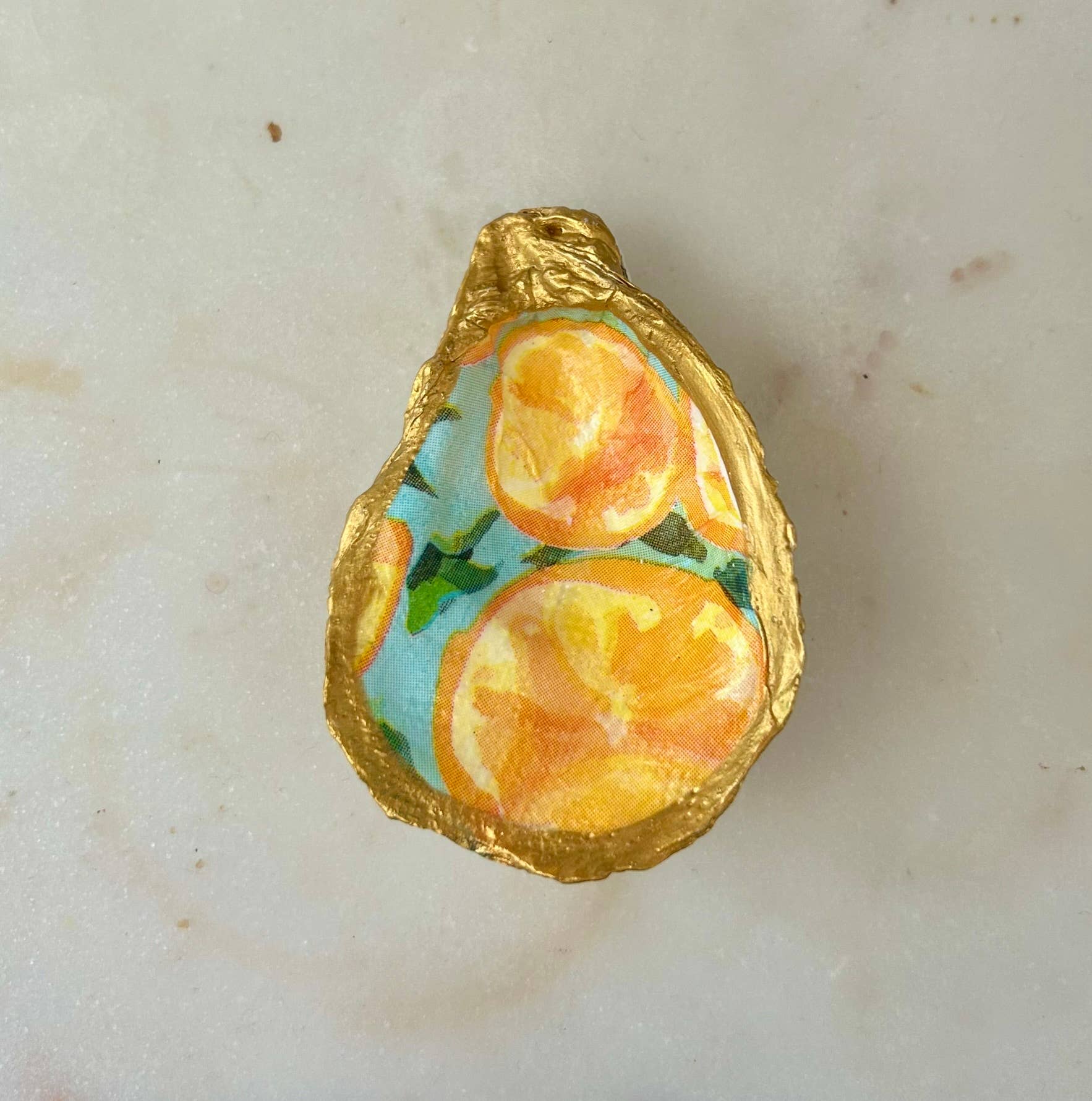 Del Mar Designs DC - Vendita all'ingrosso Portagioie - Piatto per gioielli con conchiglia di ostrica a fette arancioni1