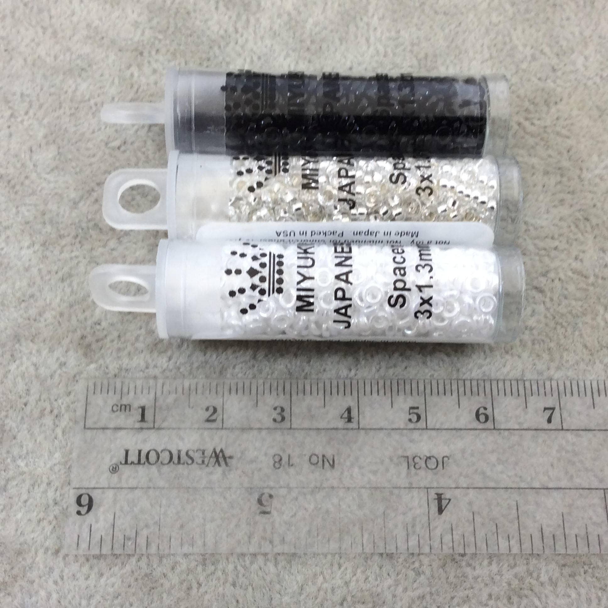 Only Beads – wholesale Beads – Elegant Frost:Japanese Seed Beads in White Luster-(SPR3-402)3