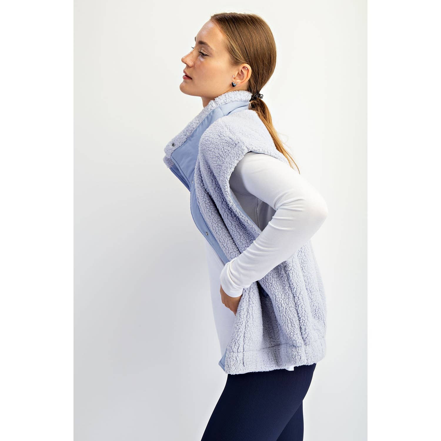 Rae Mode - Wholesale Athletic Jacket - Women's - OVERSIZED MICRO SHERPA VEST24