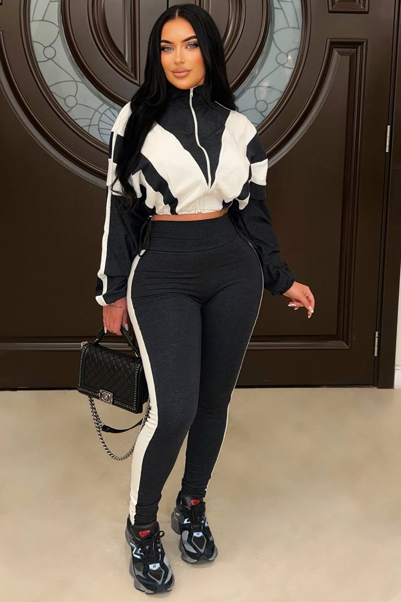 5besties inc - Wholesale Activewear Set - Women's - COLOR BLOCK CROP JACKET AND LEGGINGS SET2