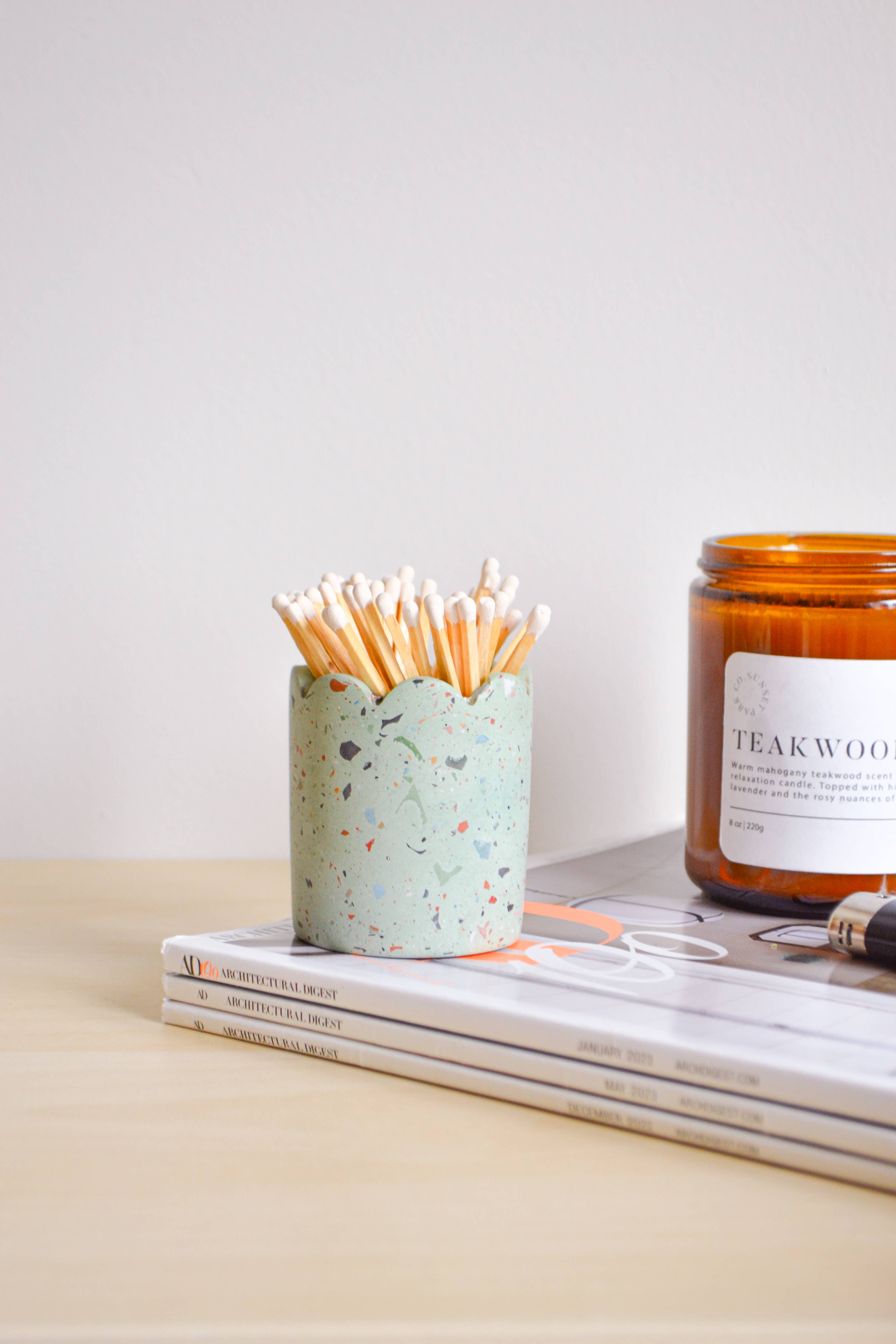 LindaMakess – wholesale Tändstickshållare – Nollavfall Terrazzo Skålad Tändsticksbehållare med Tändstål1