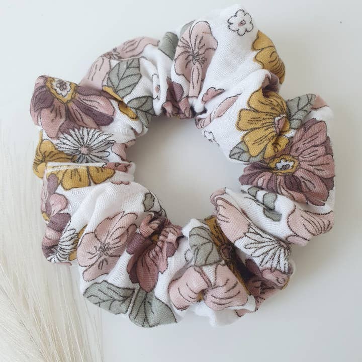 Double gauze floral scrunchie for wholesale by MlleChouChou