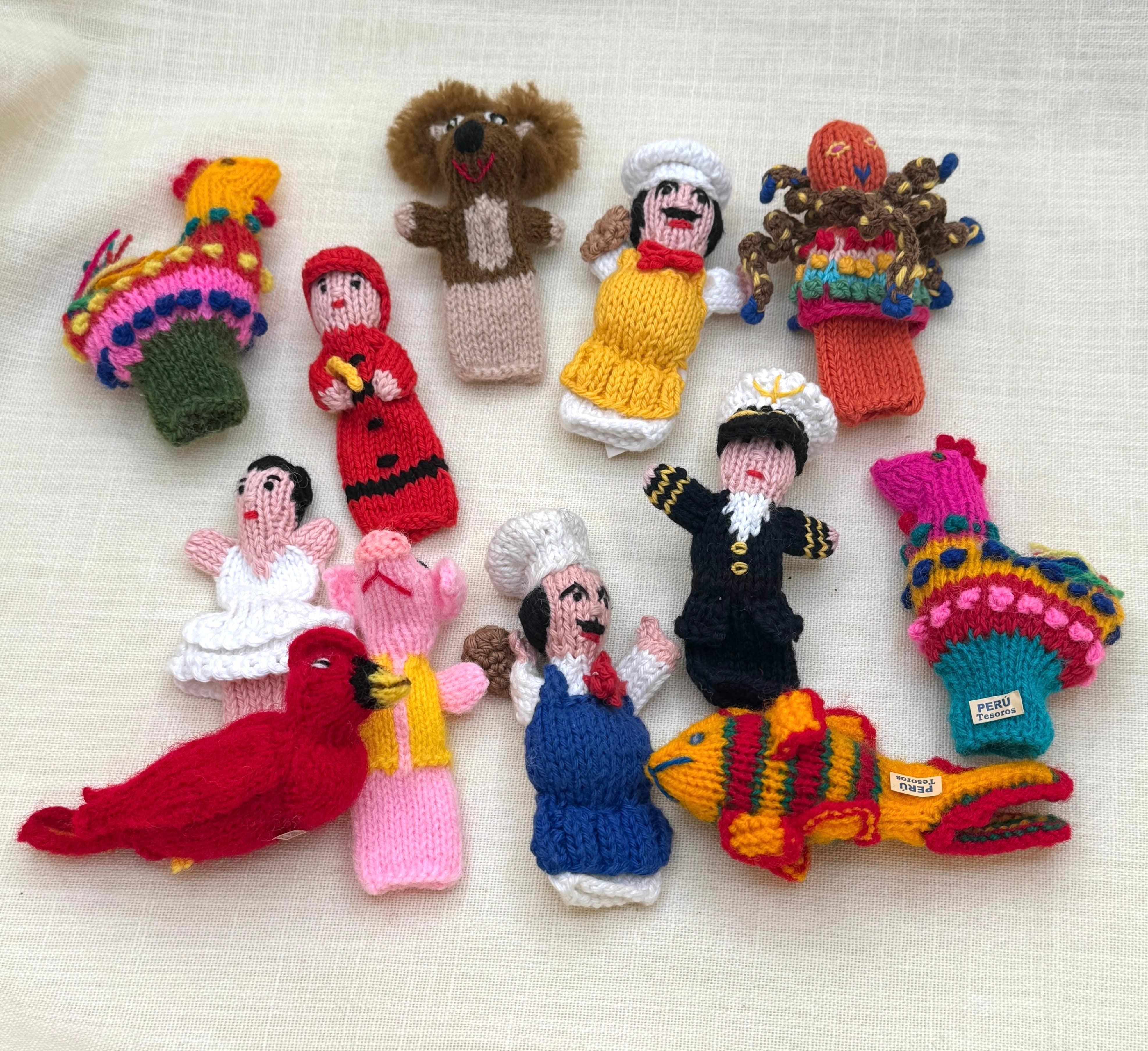 Tesoros Trading Company - Vente Marionnette à doigt – enfant et bébé - Marionnettes à doigts tricotées à la main, Puno, Pérou