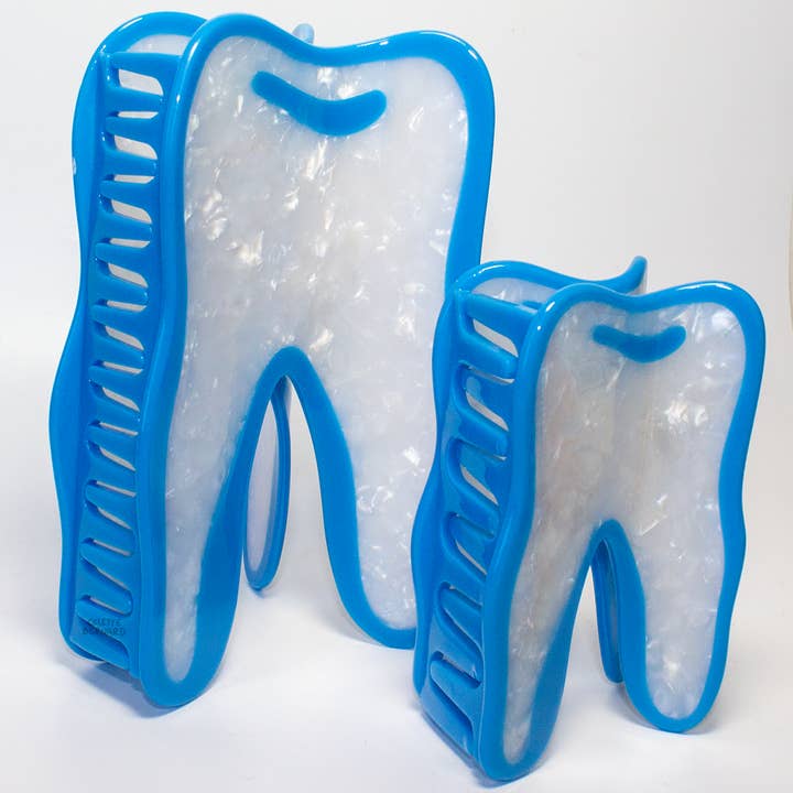 Wisdom Tooth Mega Claw for wholesale by COLETTE BERNARD