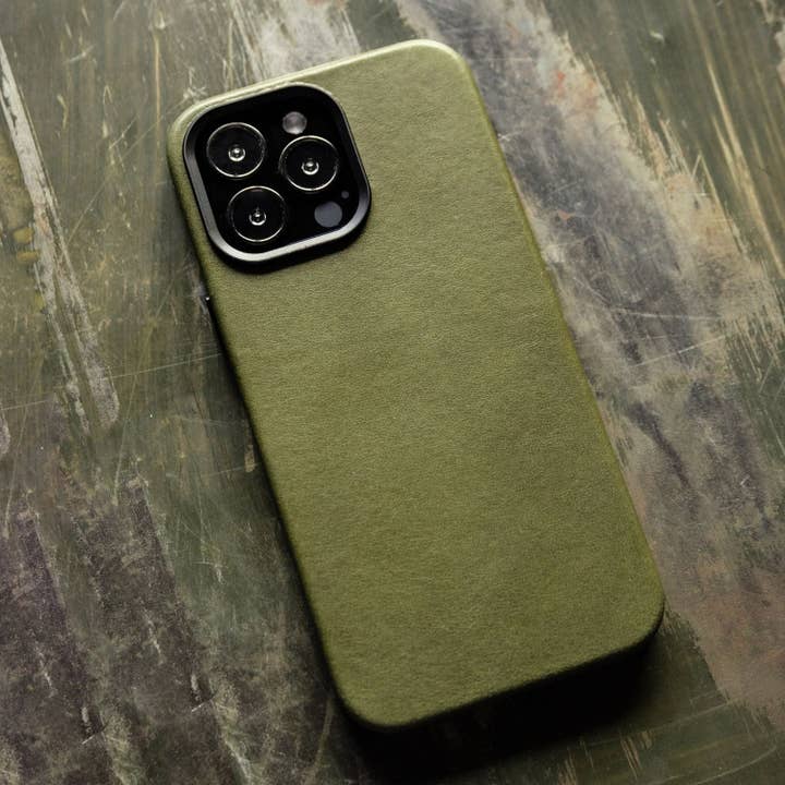 Andar - Wholesale Phone Case - Unisex - The Aspen Full Grain Leather iPhone Phone Case with MagSafe22