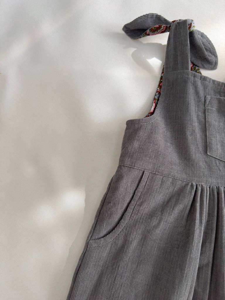 Yo Baby - Wholesale Dress - Kids - Reversible Solid Grey Corduroy & Grey Floral Printed Ruffle Dress16