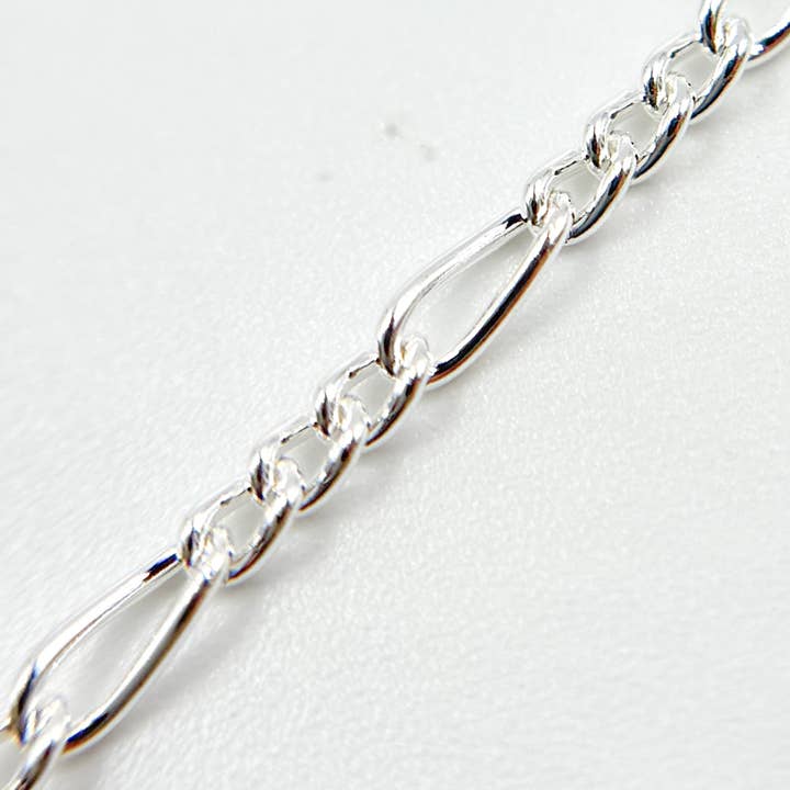 Jewels & Chains - Wholesale Craft Supplies - 2031CSS. Sterling Silver Figaro Chain1