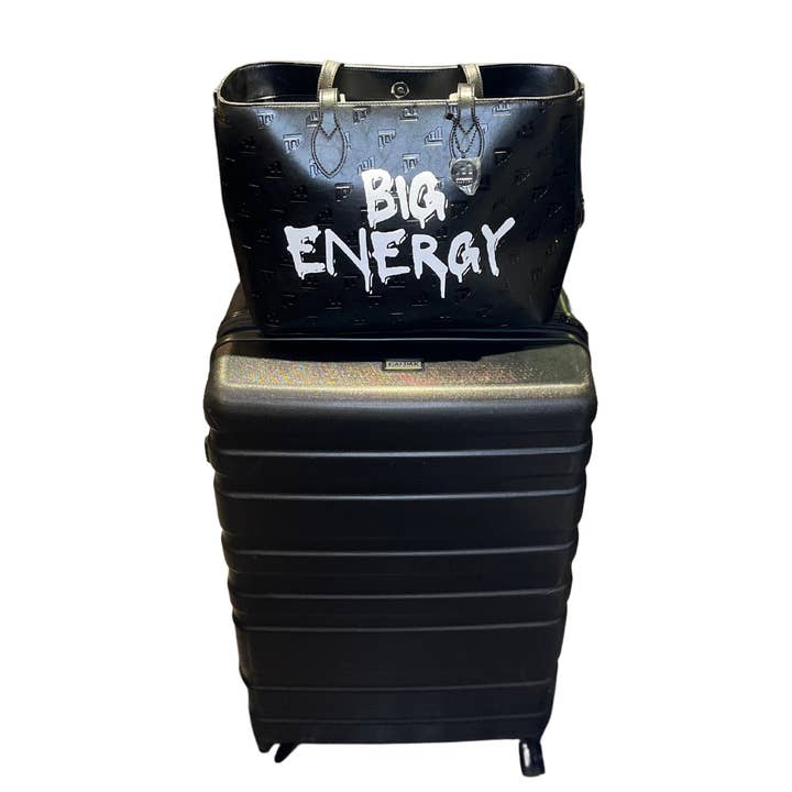 CUSTOM EIGHTTWO : Sac fourre-tout monogramme en édition limitée pour la vente par THE ELLEVEN BRAND