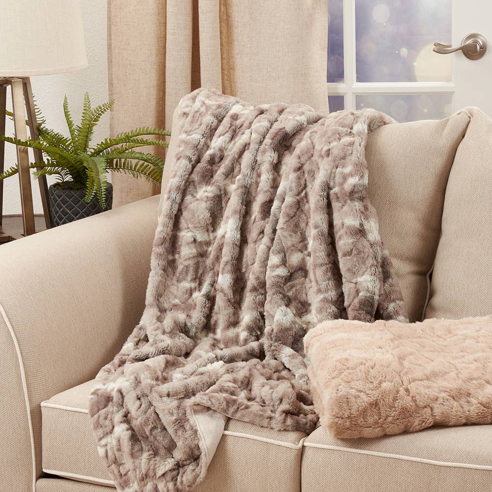 Fennco Styles - Wholesale Throw Blanket - Natural Faux Mink Fur 50"X60" Throw Blanket