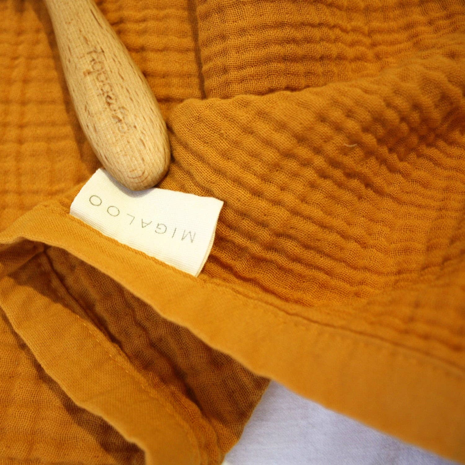 Barooga - Wholesale Bedding Blanket - Kids & Baby - Baby Muslin Blankets (4-Layered)1