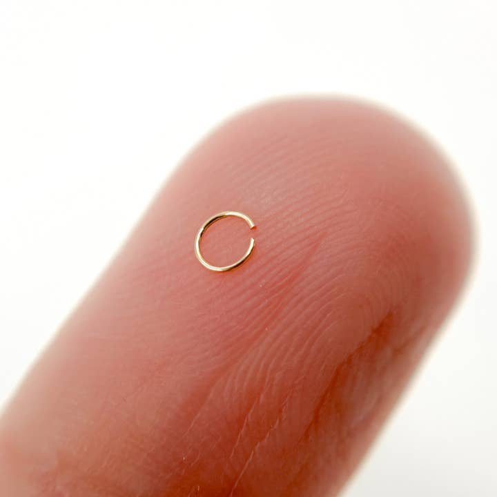 Jewels & Chains - Wholesale Clasp - 28GAGFOPENJR. 28 Gauge Open Gold Filled Jump Ring