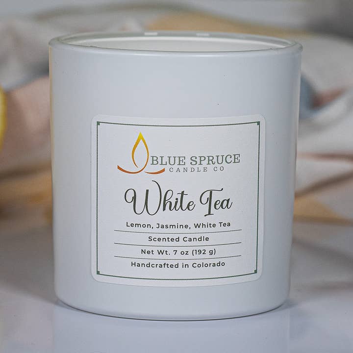 Geurkaars met aromatherapie met witte thee, Stress Relief Candle voor wholesale door Blue Spruce Candle Company