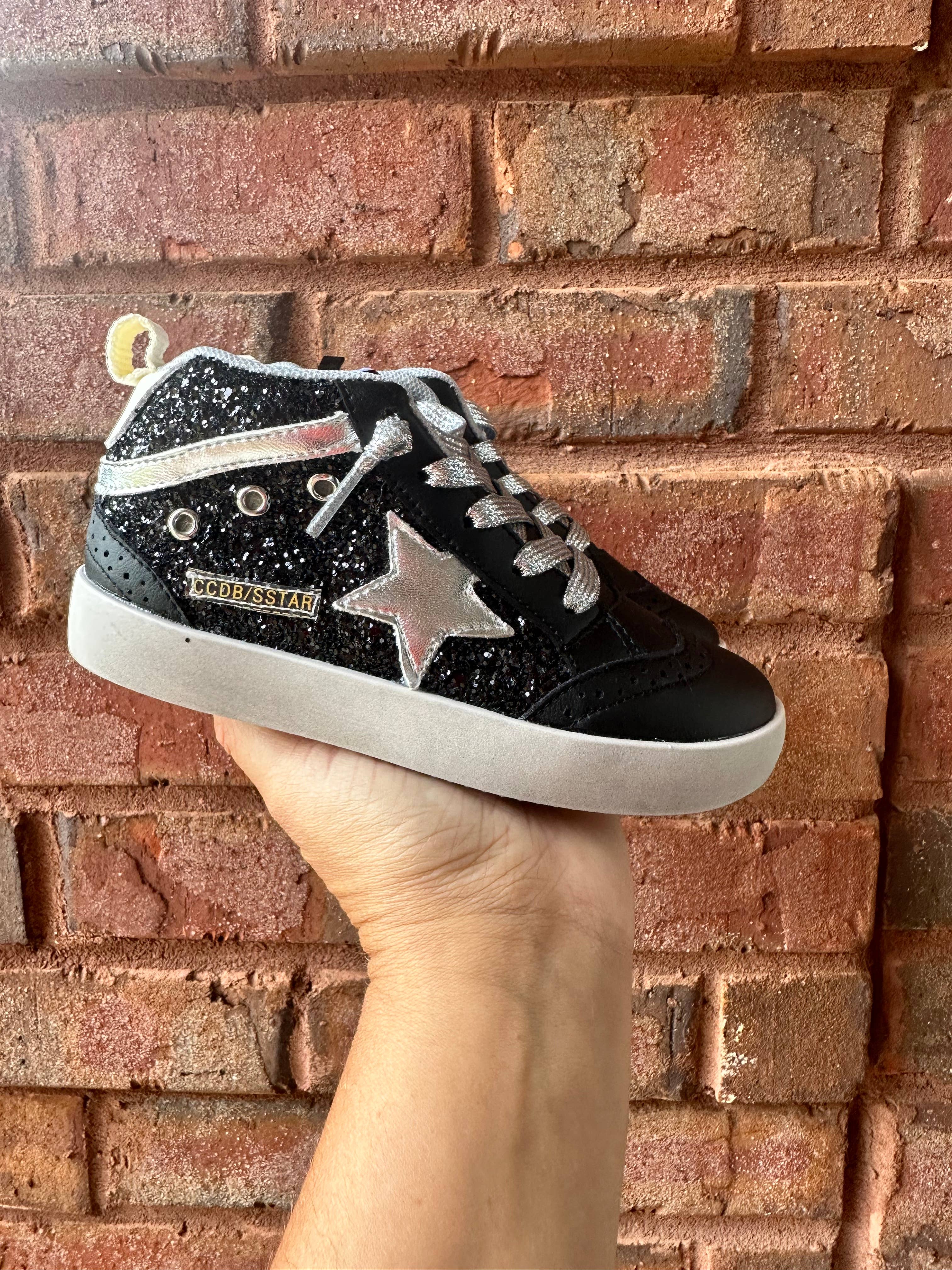 Torn and Trendy - Wholesale Lifestyle Sneakers - Kids - High Top Black Star Sneaker1