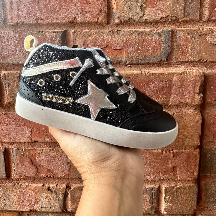 Torn and Trendy - Wholesale Lifestyle Sneakers - Kids - High Top Black Star Sneaker1